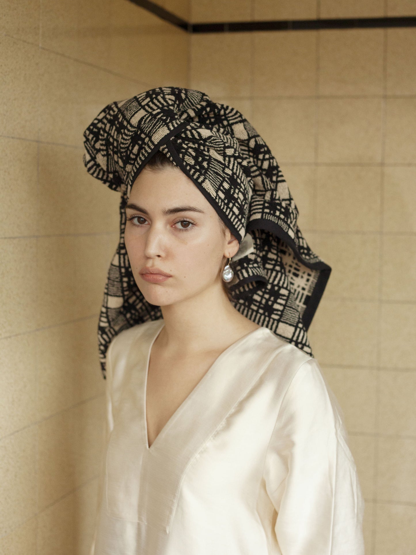 Alma Bath Towel Bath