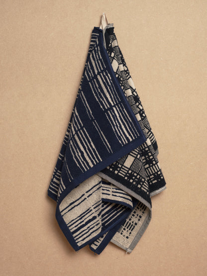 Alma Hand Towel Bath