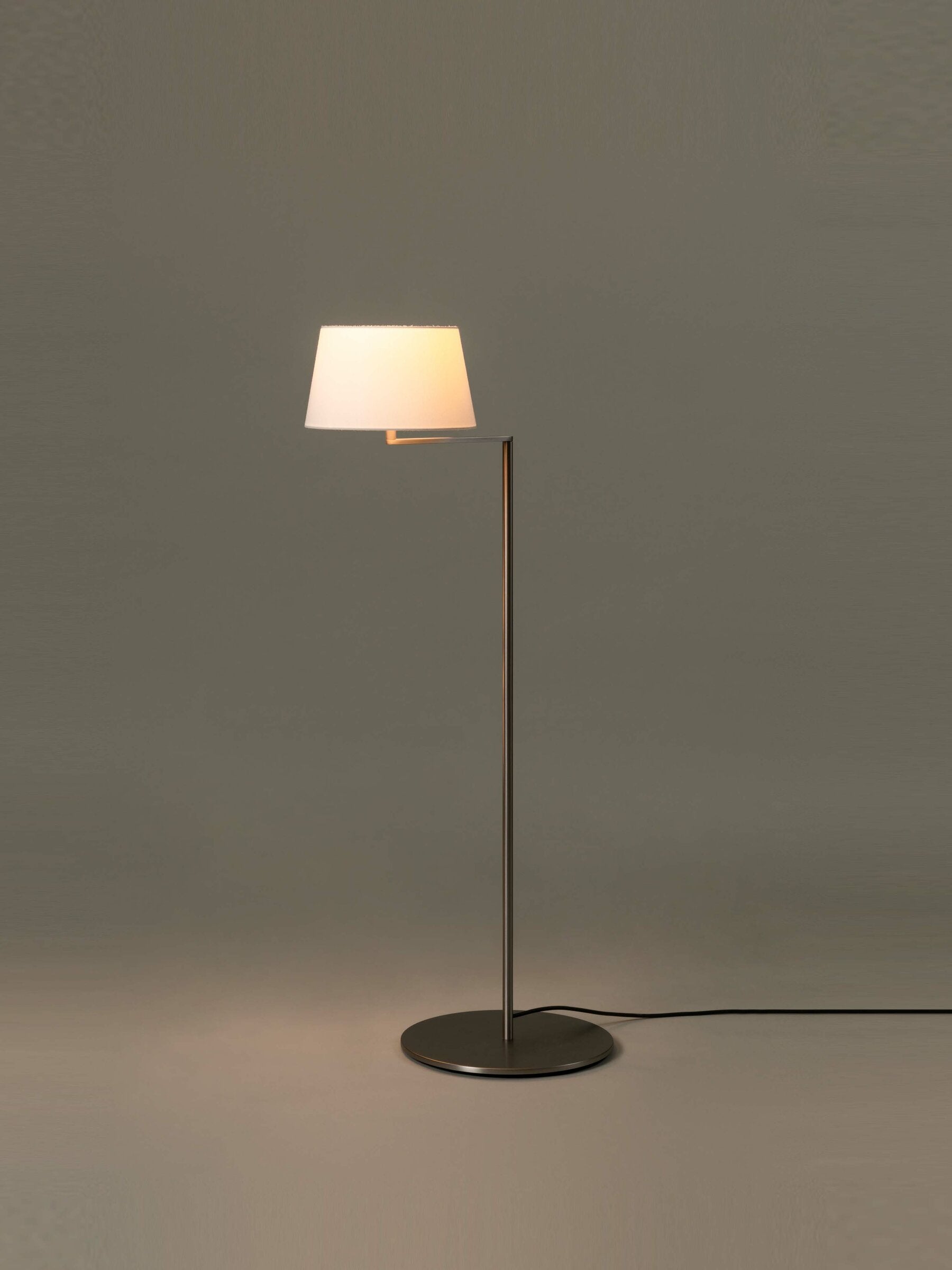 Americana Floor Lamp Floor Lamps