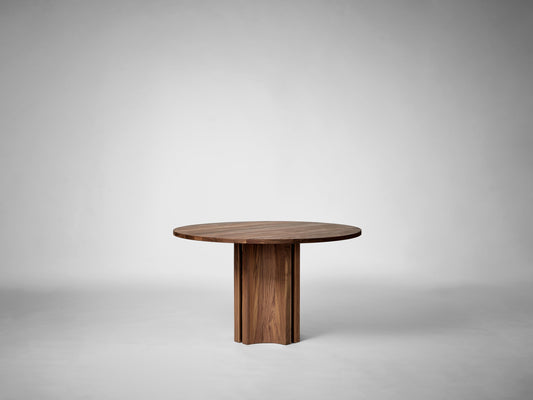 Aperta Round Table by Mokko Amsterdam Dining Tables