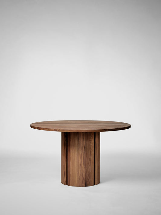 Aperta Round Table by Mokko Amsterdam Dining Tables