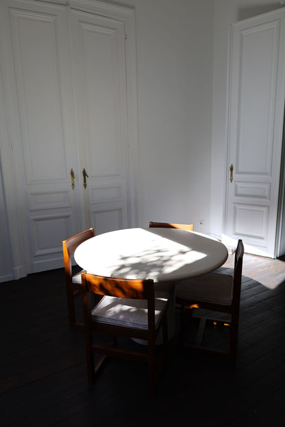 Arata Table Dining Tables