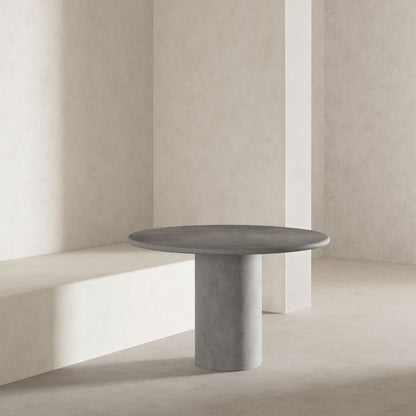 Arata Table Dining Tables