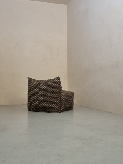 Le Bambole Armchair Designed by Mario Bellini for B&B Italia, 1972 Chairs