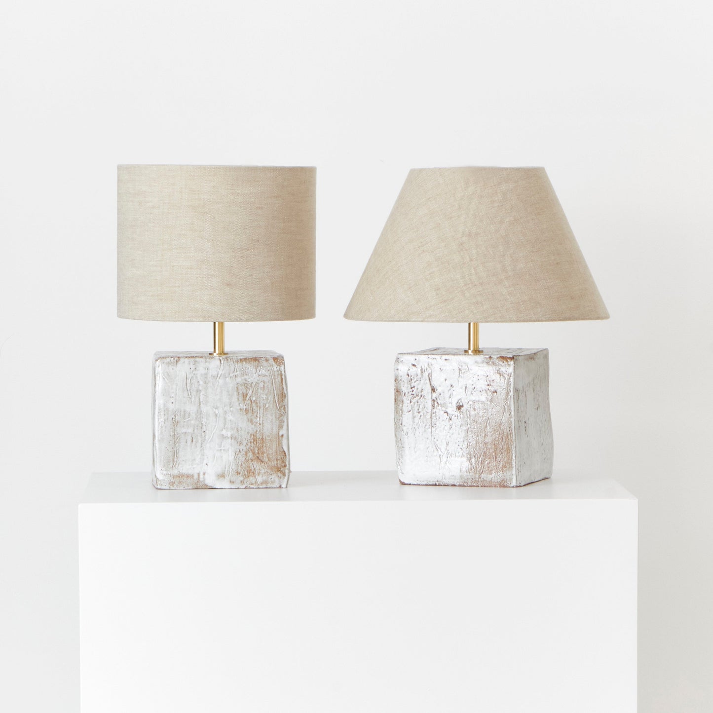 Arouca Table Light No.4 in Textured White Table Lamps