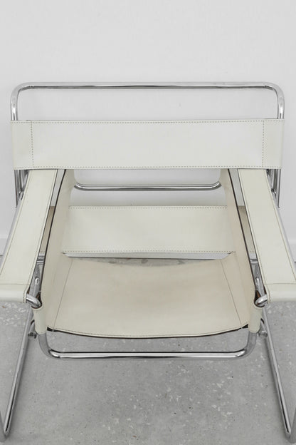 B3 Wassily Chair Chairs