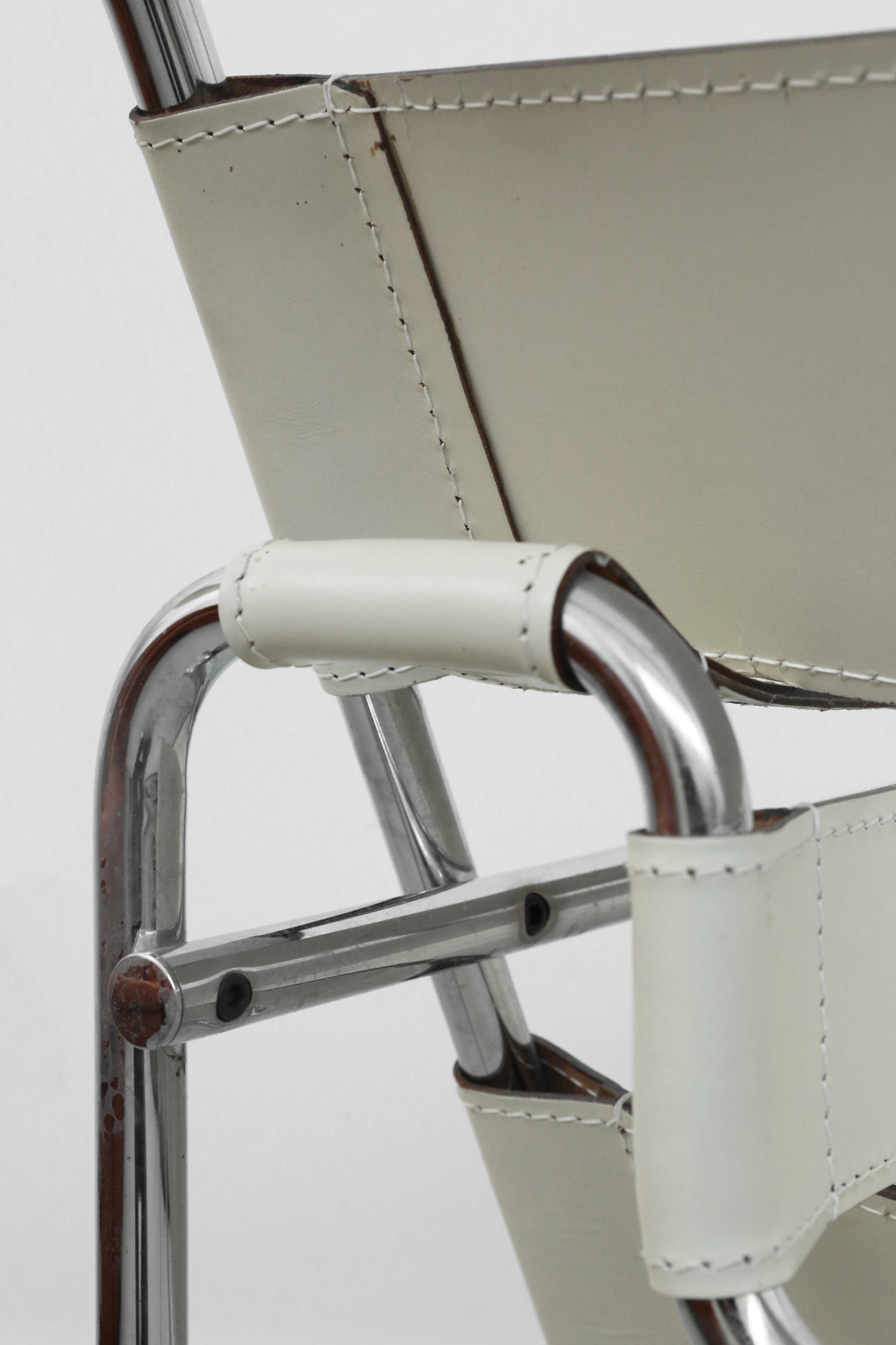 B3 Wassily Chair Chairs