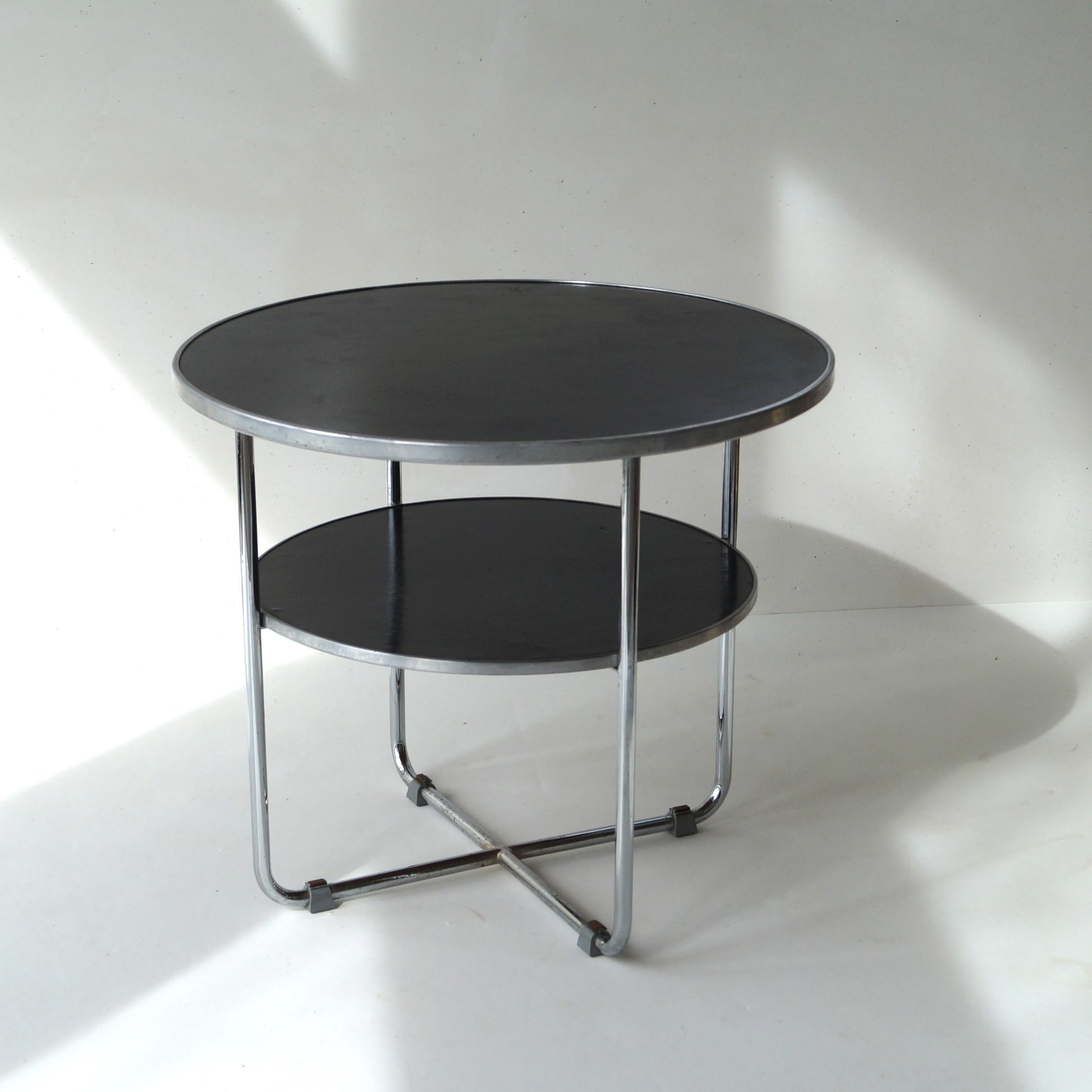Bauhaus Two-Tiered Coffee Table Model 503, W.H.Gispen, 1930s Coffee Tables