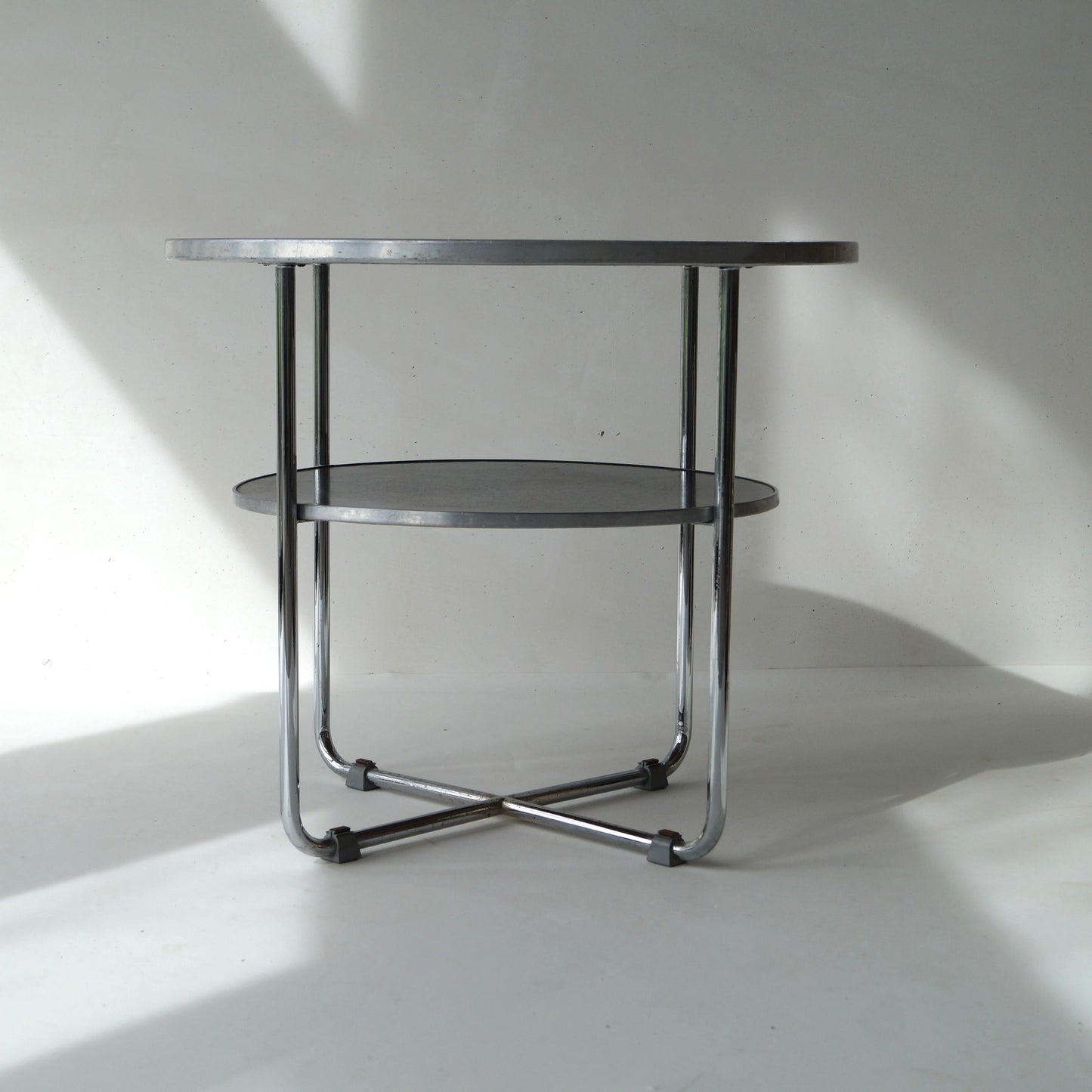 Bauhaus Two-Tiered Coffee Table Model 503, W.H.Gispen, 1930s Coffee Tables