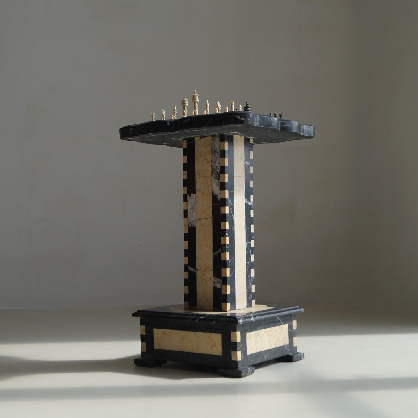 Belgian Art Deco Chess Table in Black and Honey-Toned Marble, 1920s Game Tables