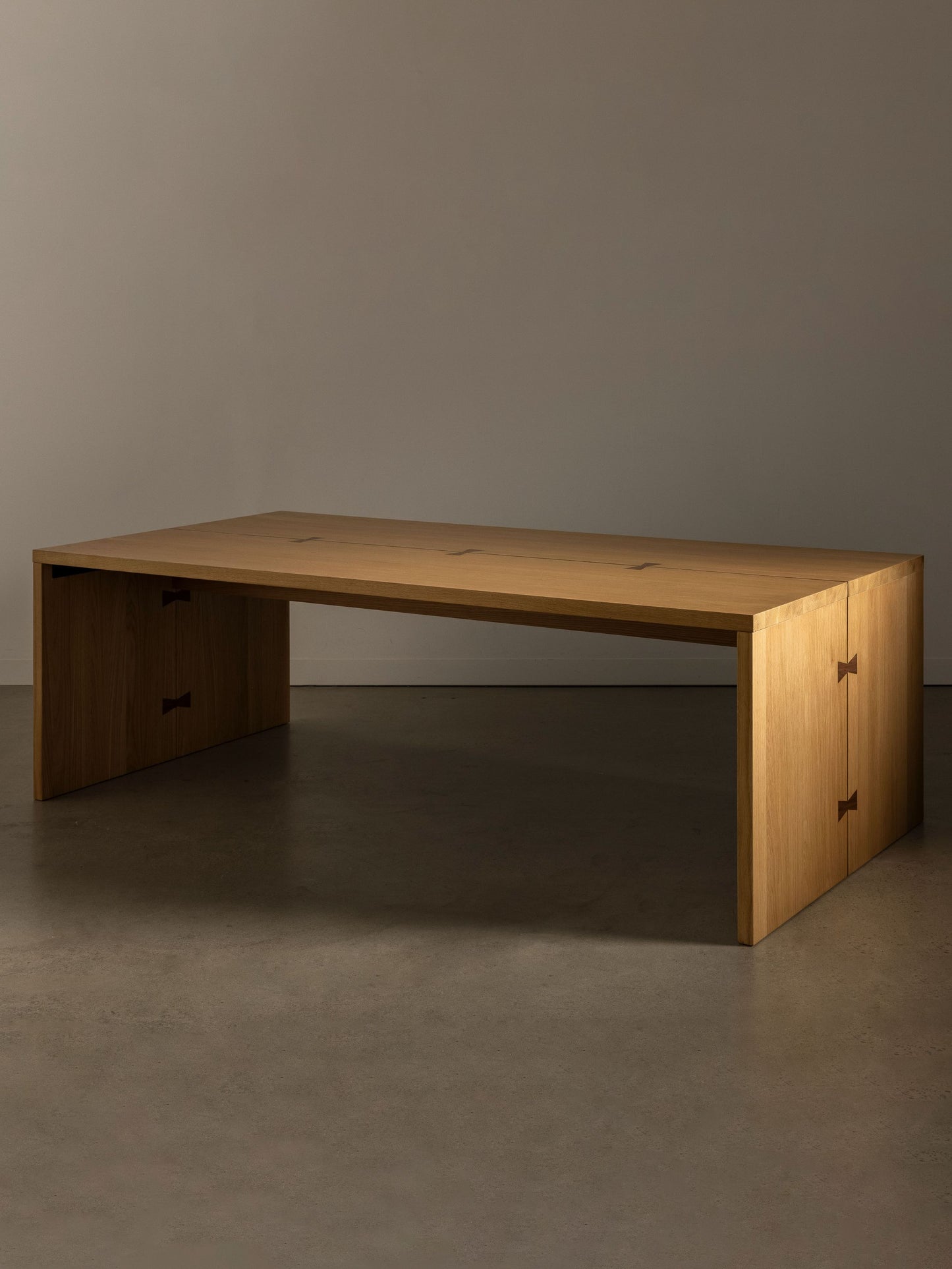 Bowtie Dining Table Dining Tables