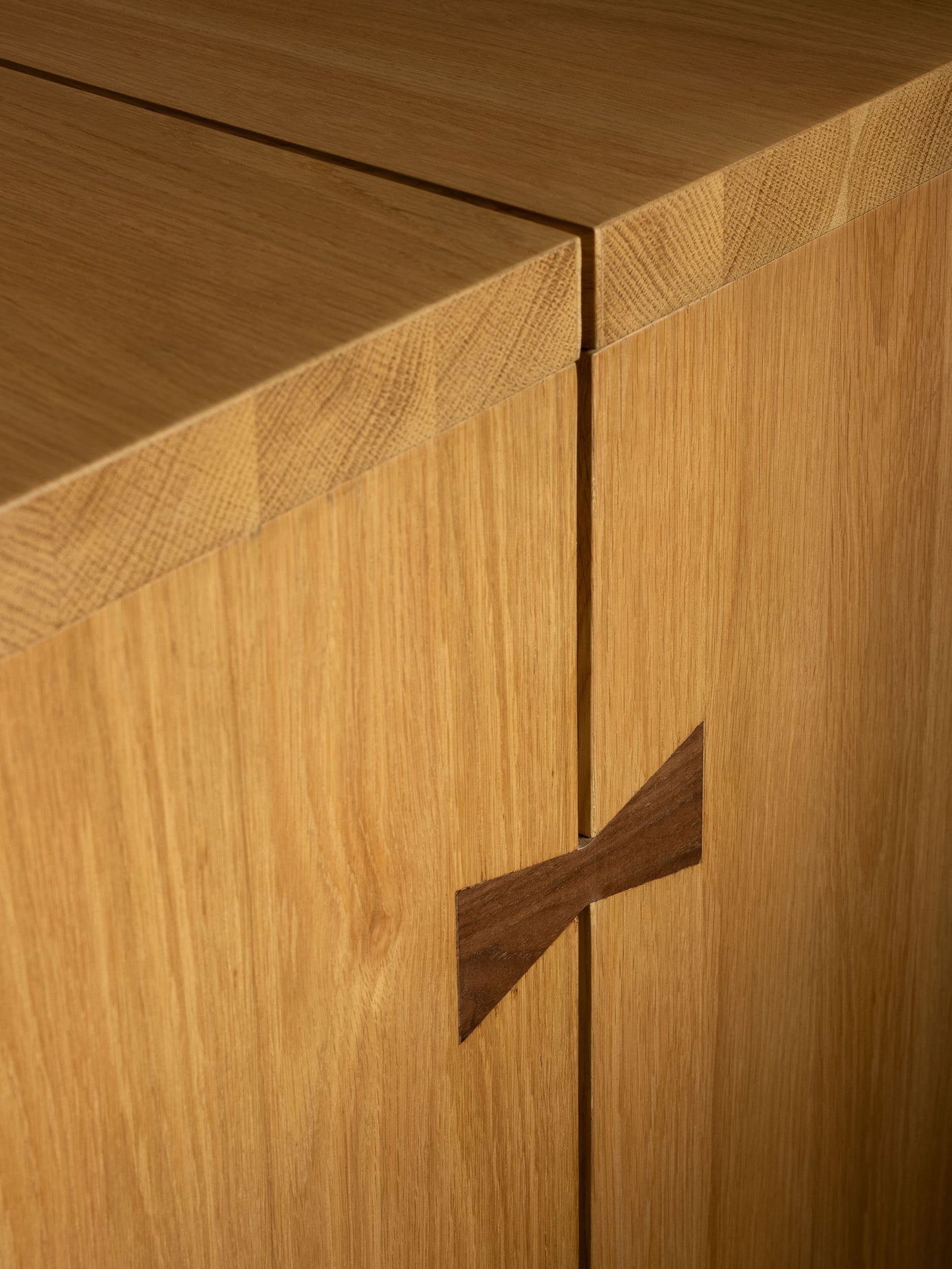 Bowtie Dining Table Dining Tables
