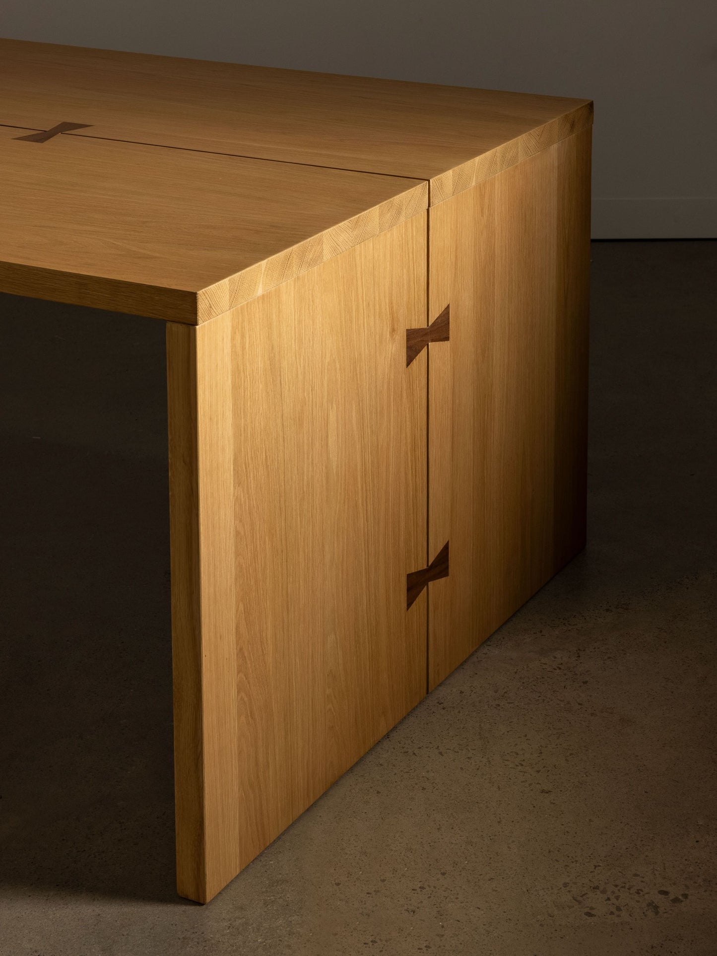 Bowtie Dining Table Dining Tables