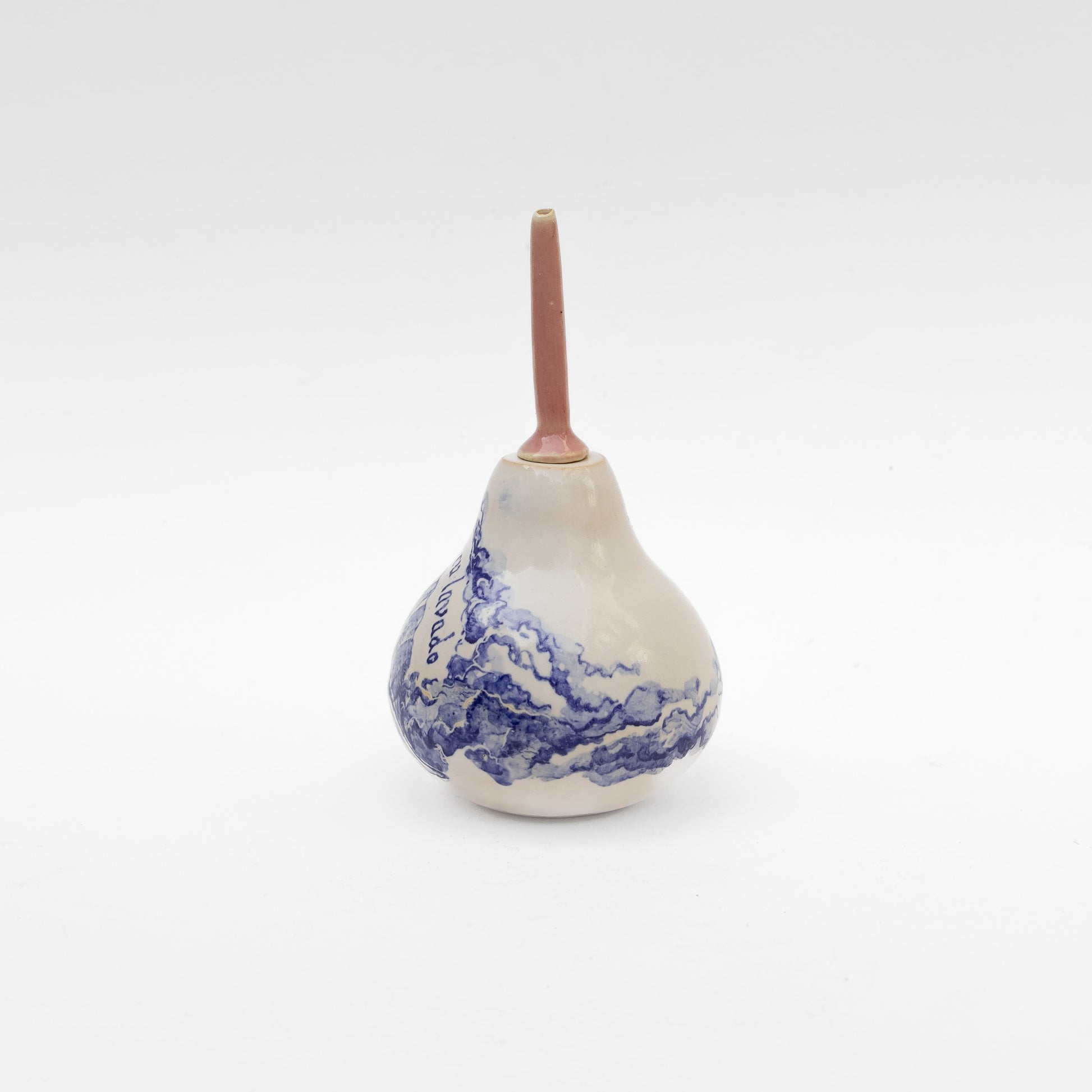 Brisa Flask Designed by Alquimista Ceramics Objects