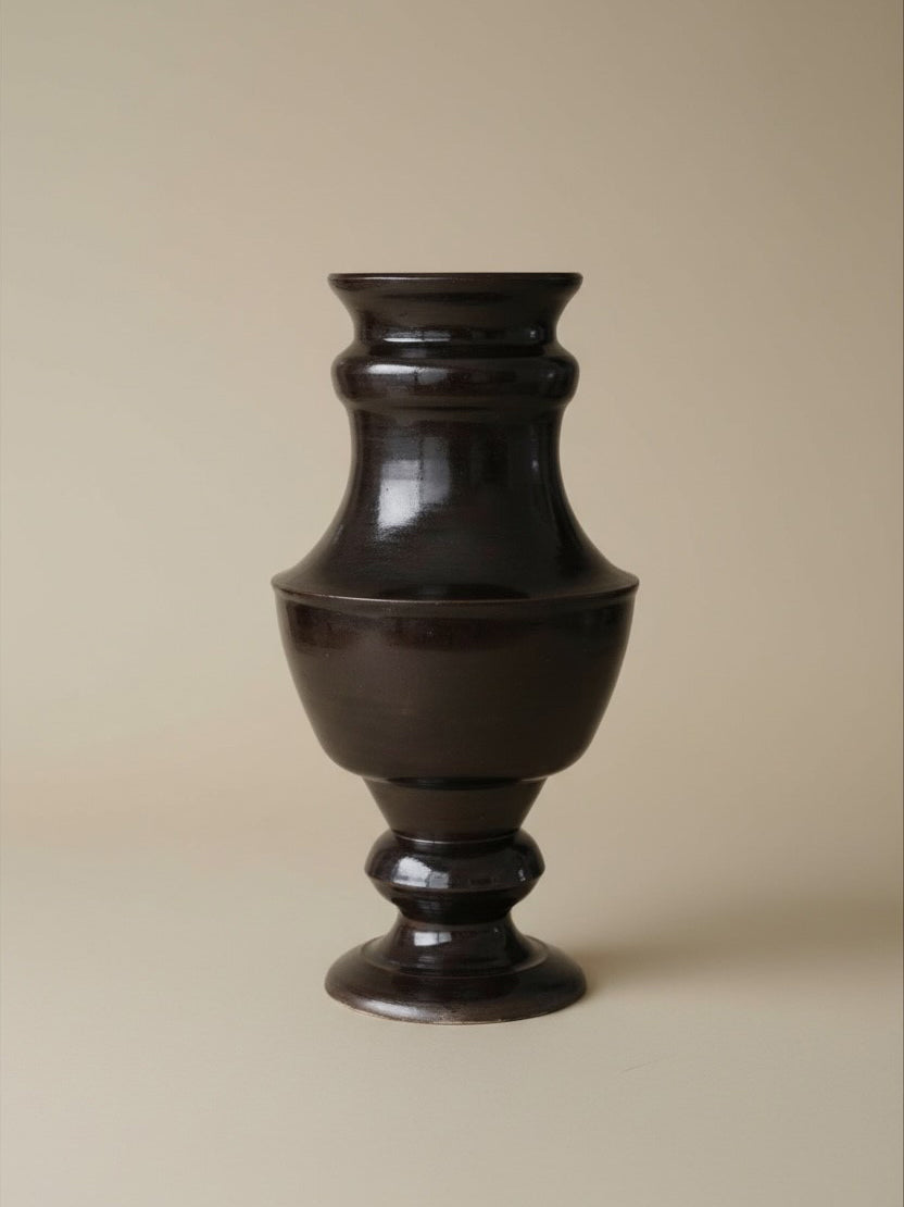 Brun Fonce Series - Vase I Vases