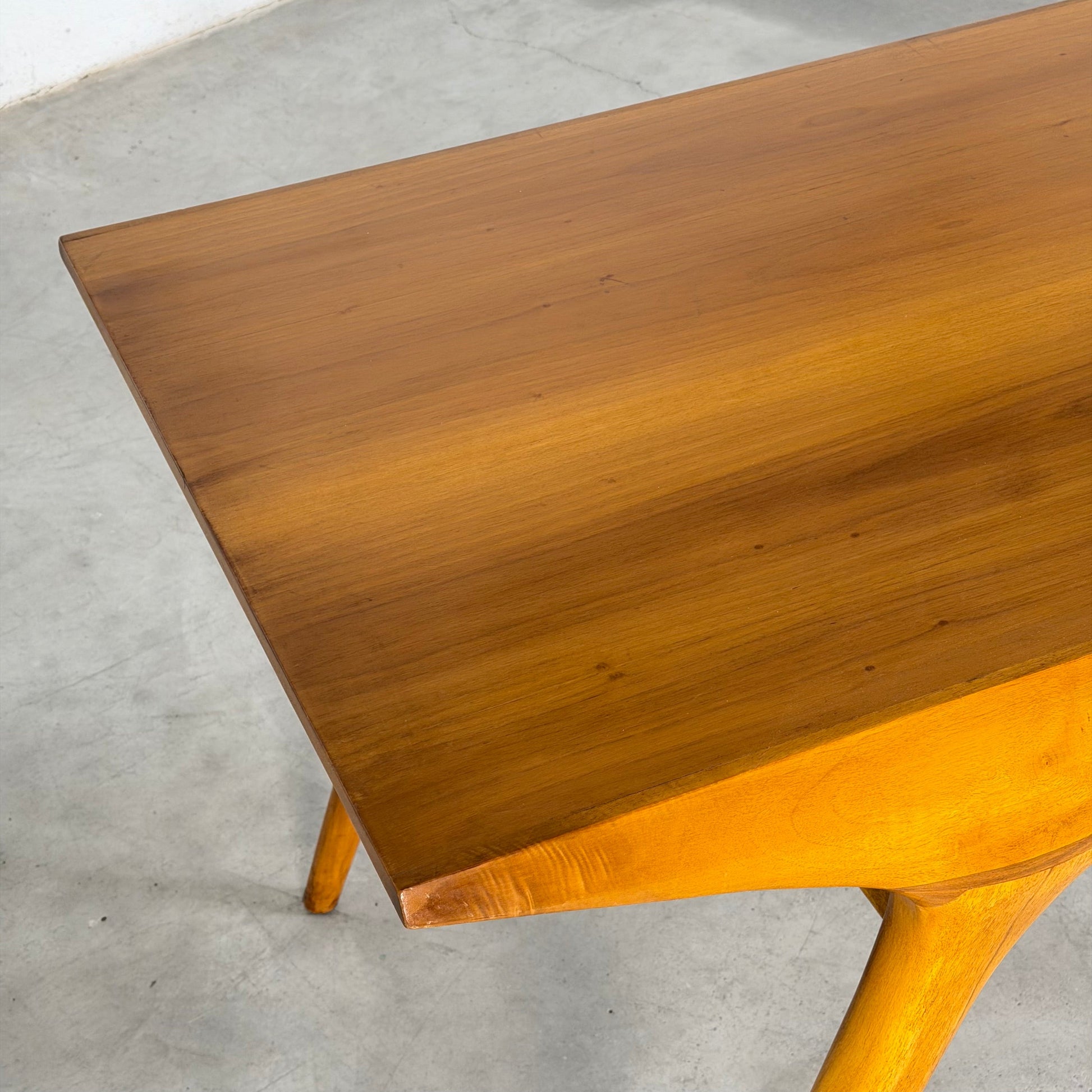 Carlo De Carli Sculptural Writing Desk in Walnut, Italy, 1950s Desks