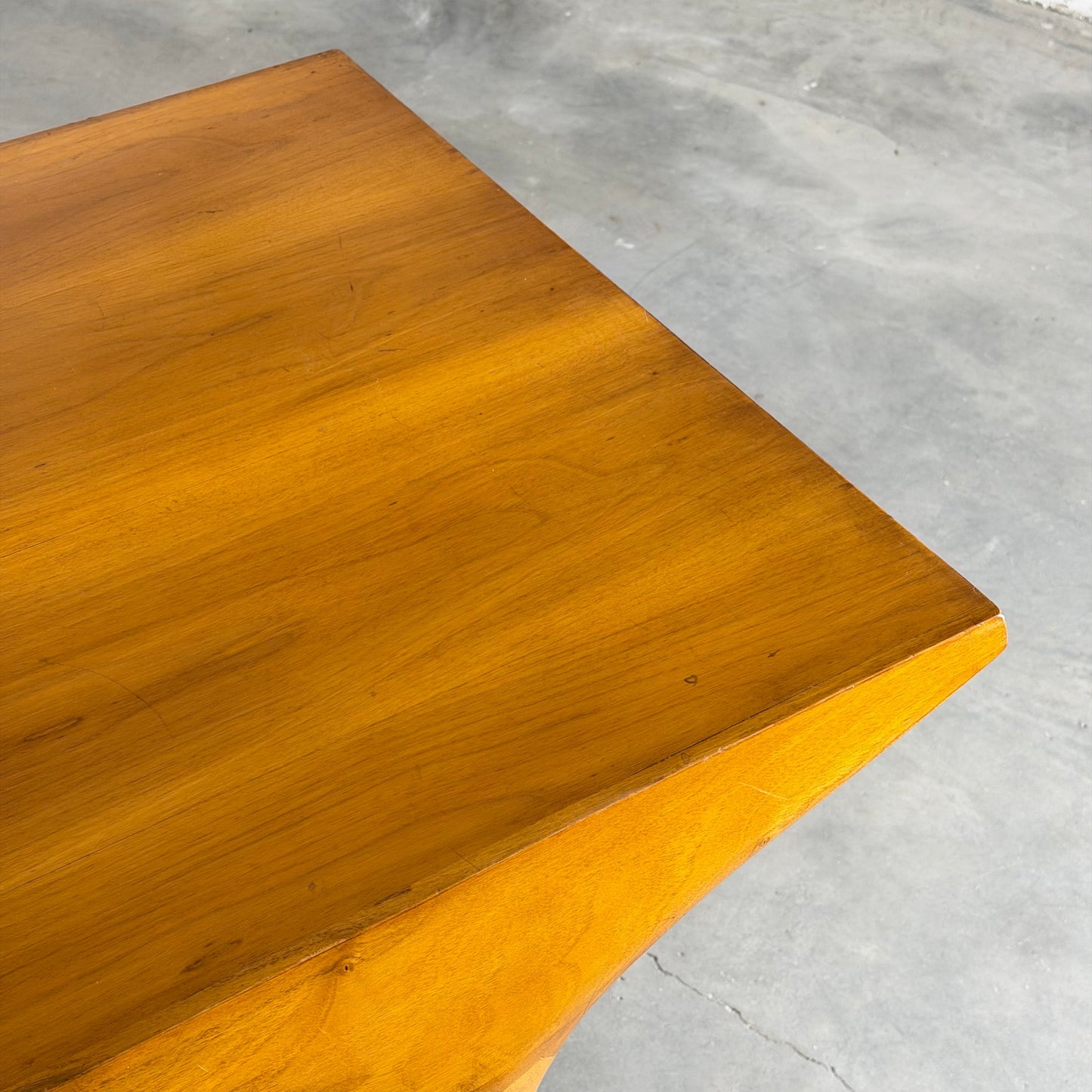 Carlo De Carli Sculptural Writing Desk in Walnut, Italy, 1950s Desks