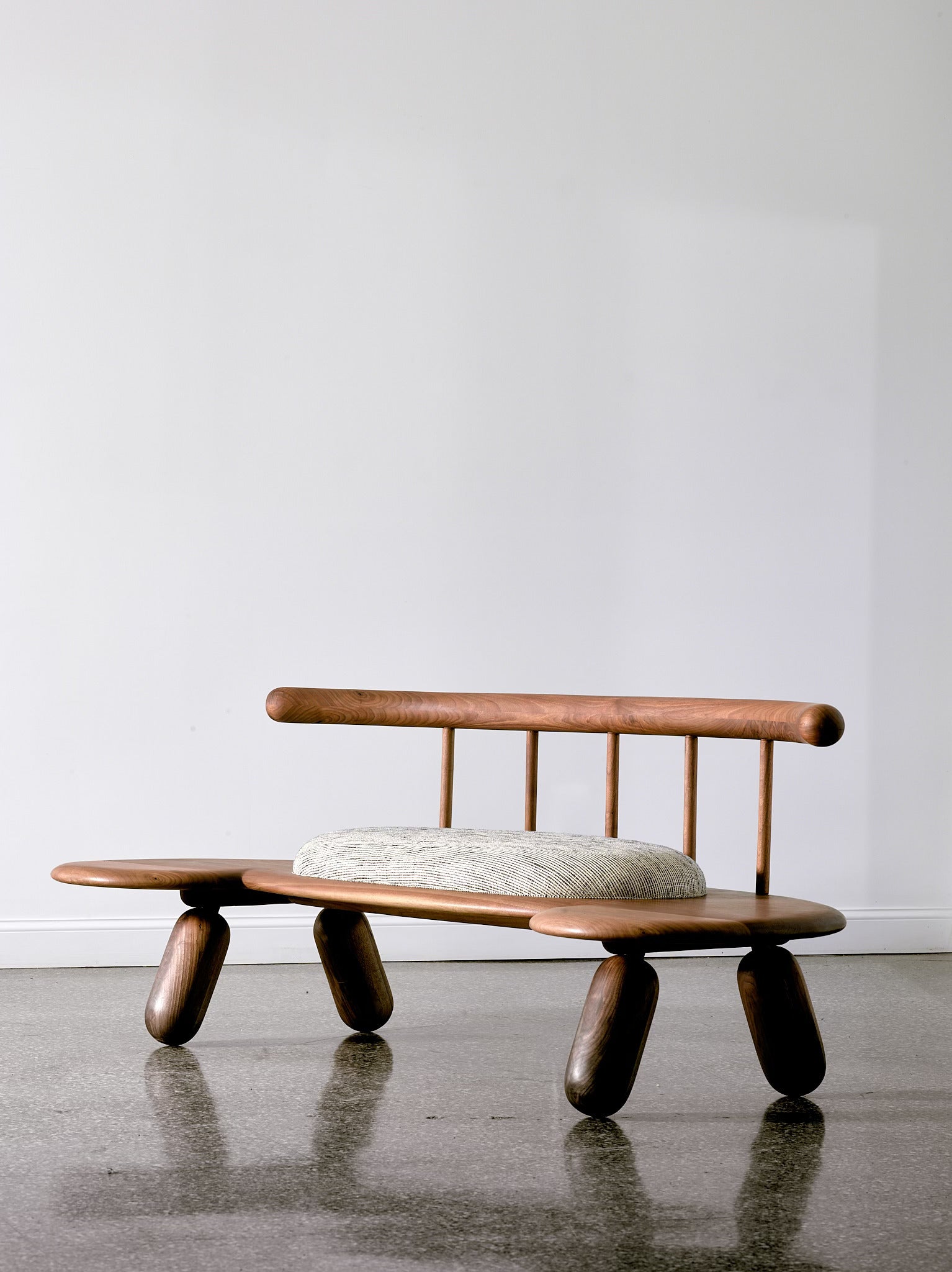 Checa Settee Sofas