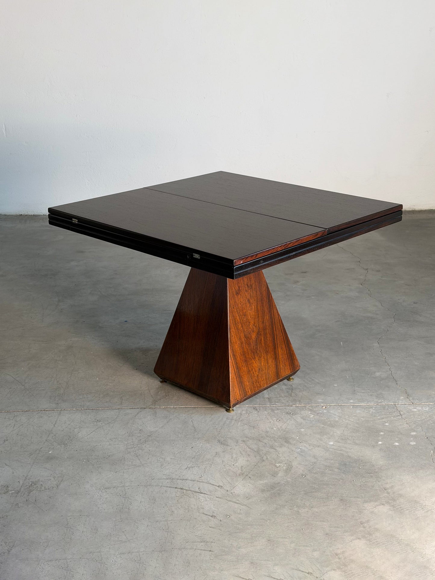 "Chelsea" Extendable Dining Table by Vittorio Introini for Saporiti, 1960s Dining Tables