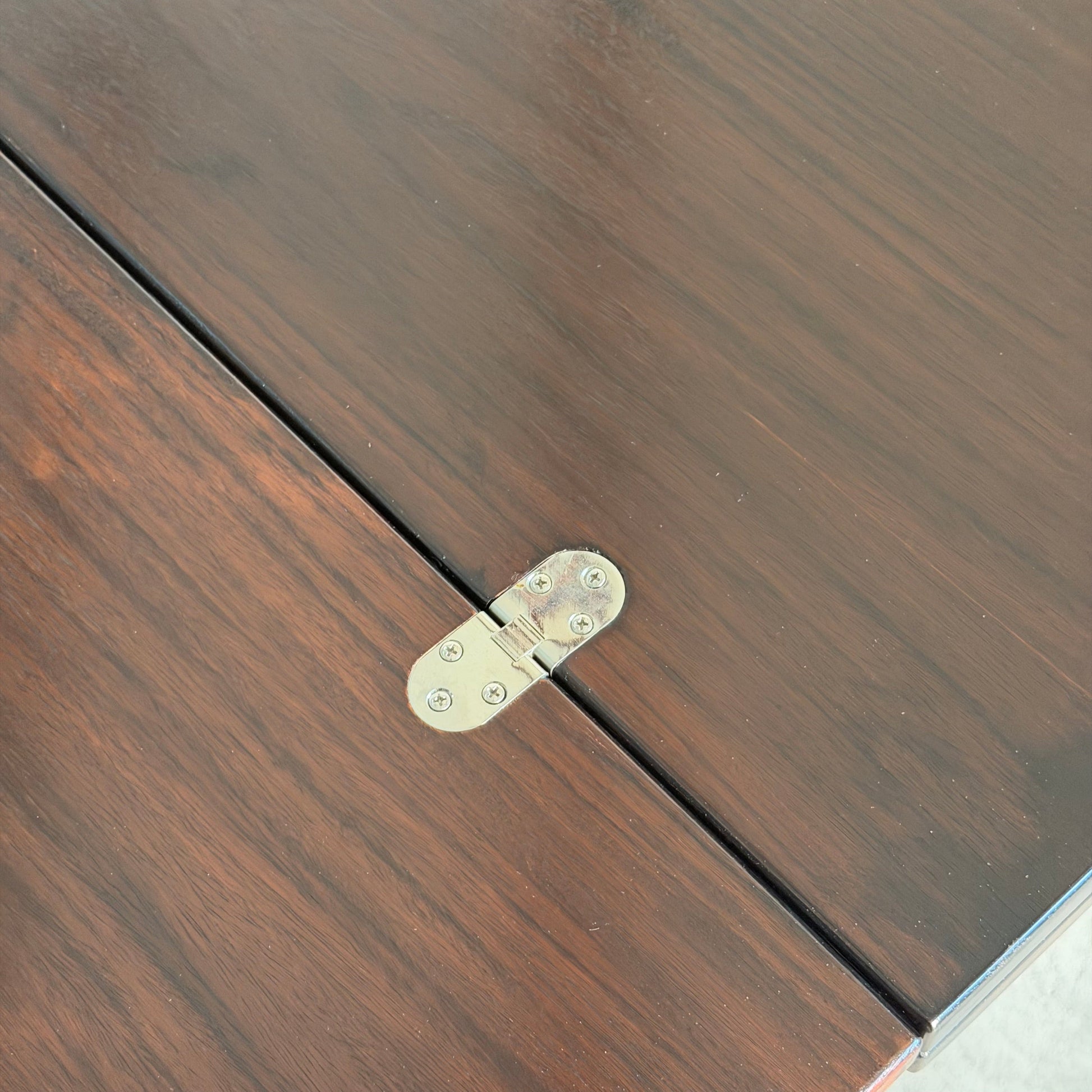 "Chelsea" Extendable Dining Table by Vittorio Introini for Saporiti, 1960s Dining Tables