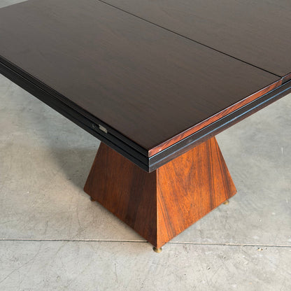 "Chelsea" Extendable Dining Table by Vittorio Introini for Saporiti, 1960s Dining Tables