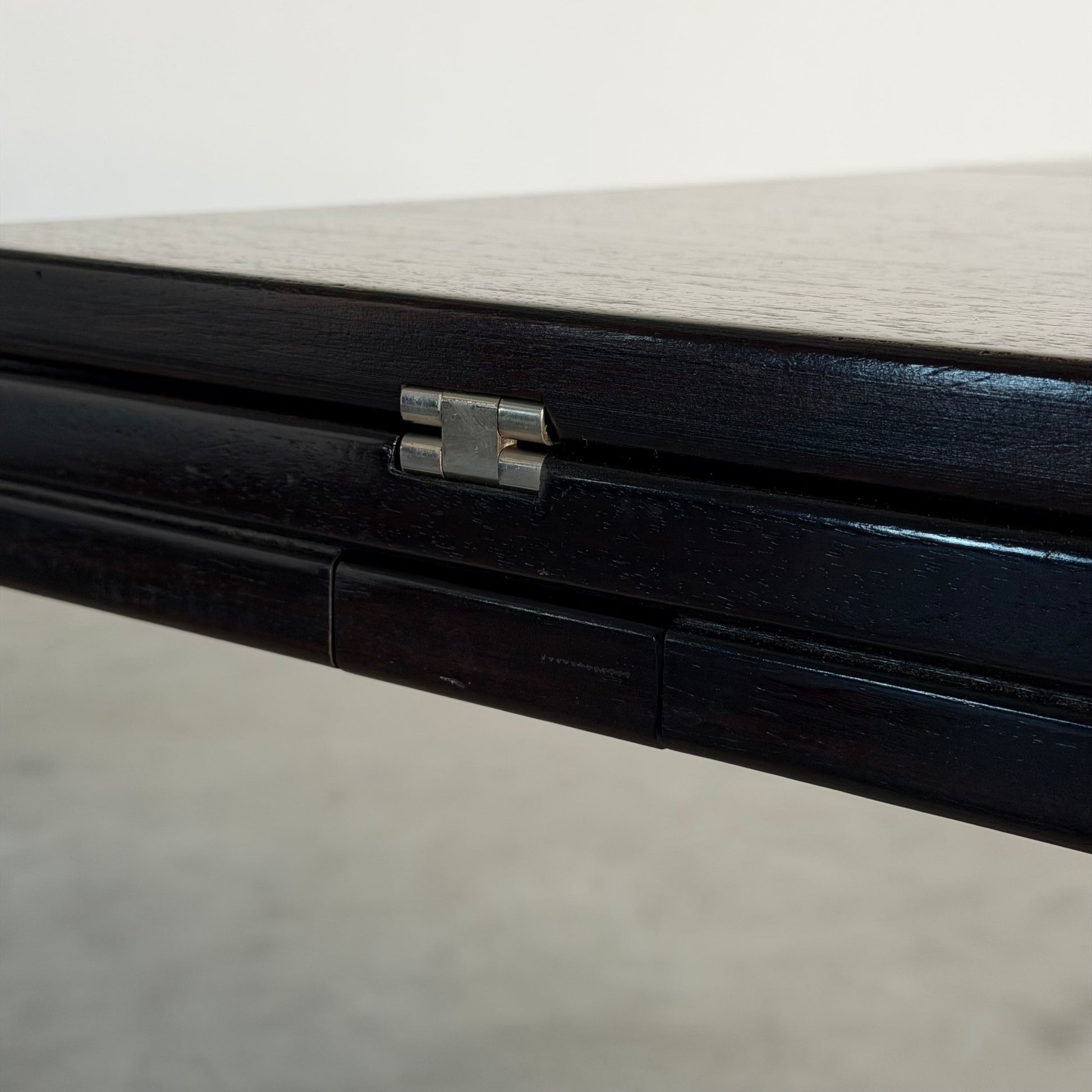 "Chelsea" Extendable Dining Table by Vittorio Introini for Saporiti, 1960s Dining Tables