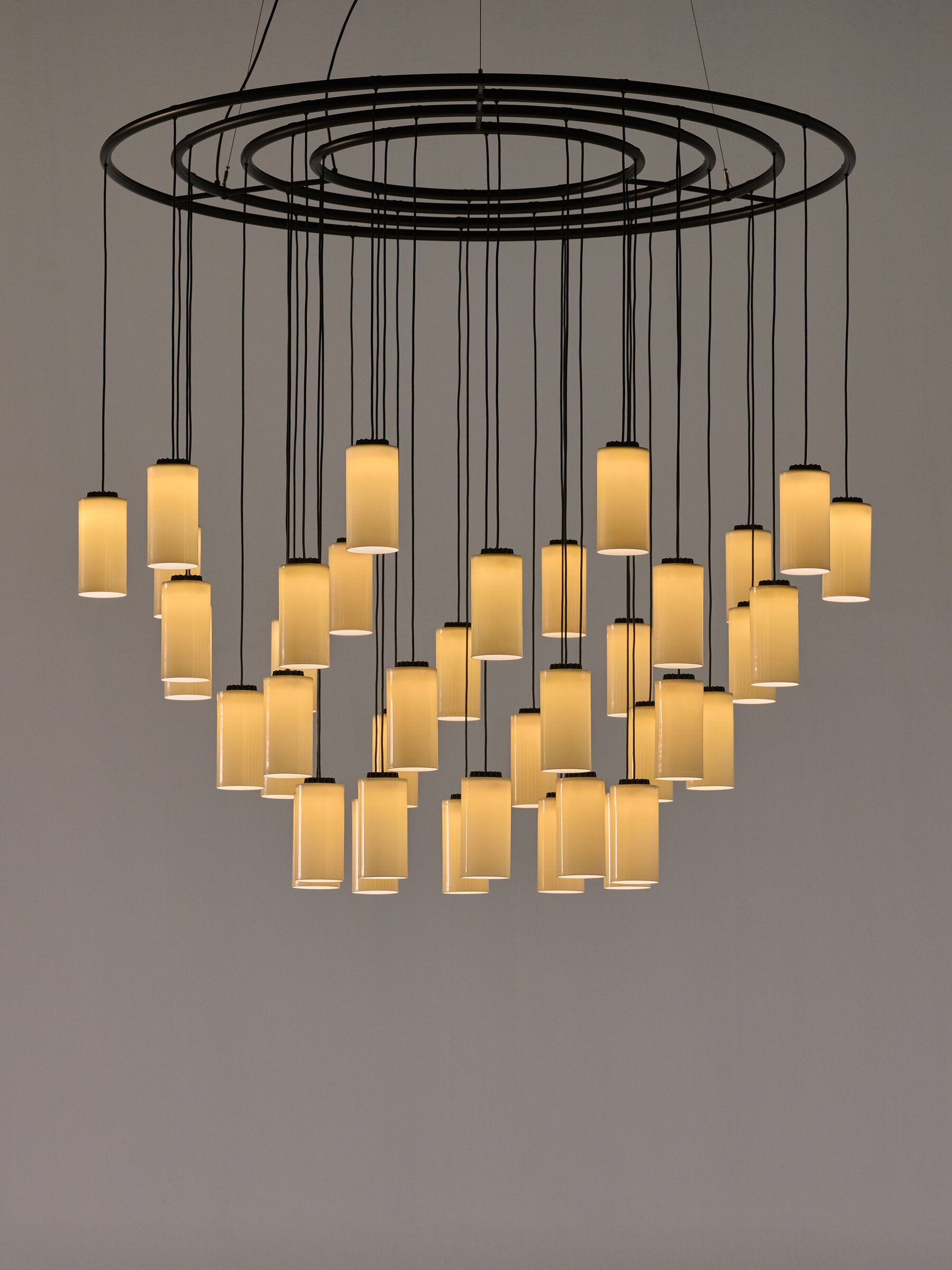 Cirio Chandelier Chandeliers