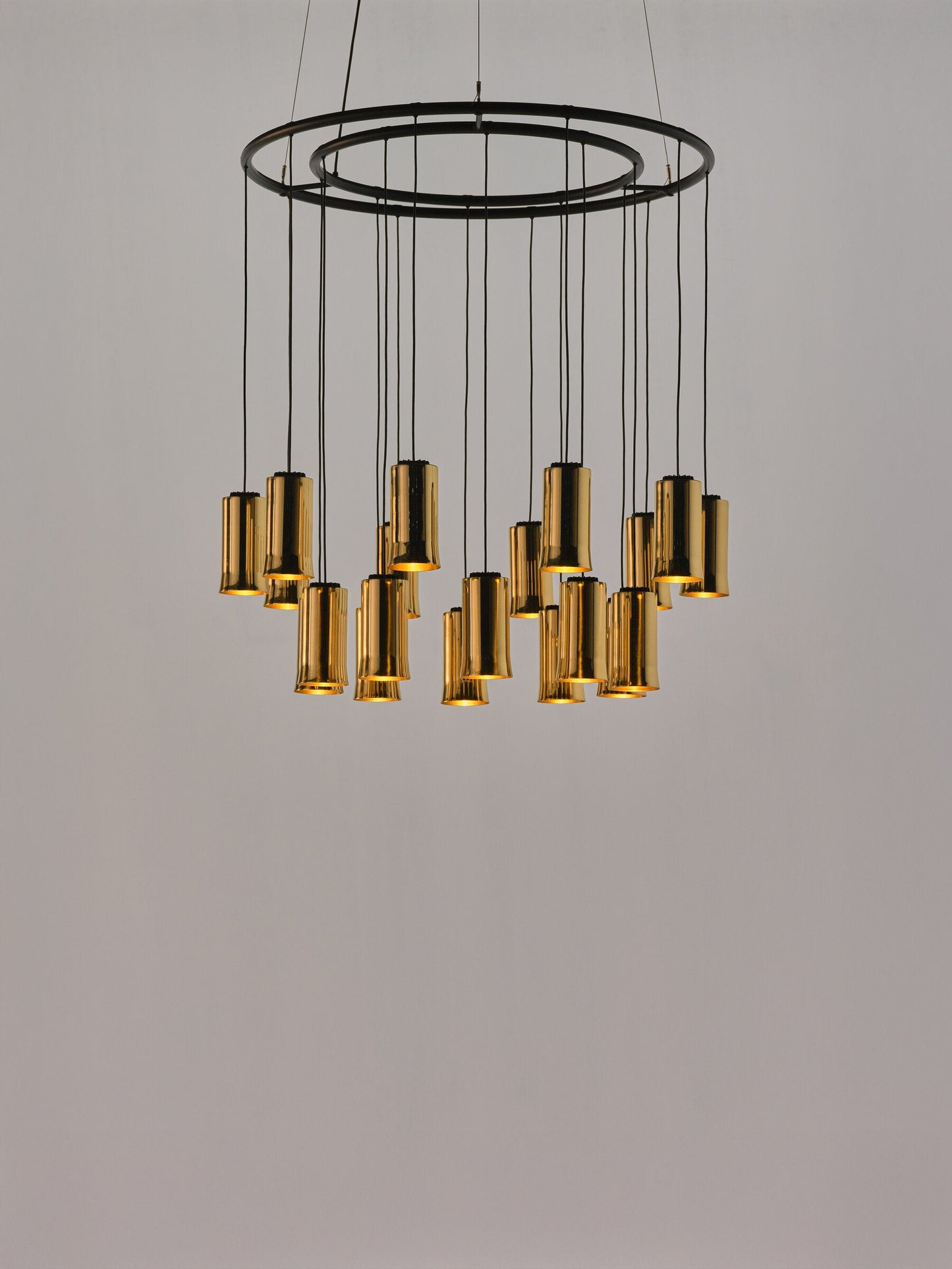 Cirio Chandelier Chandeliers