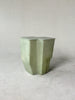 Table d'appoint moyenne Clam par Vava Objects