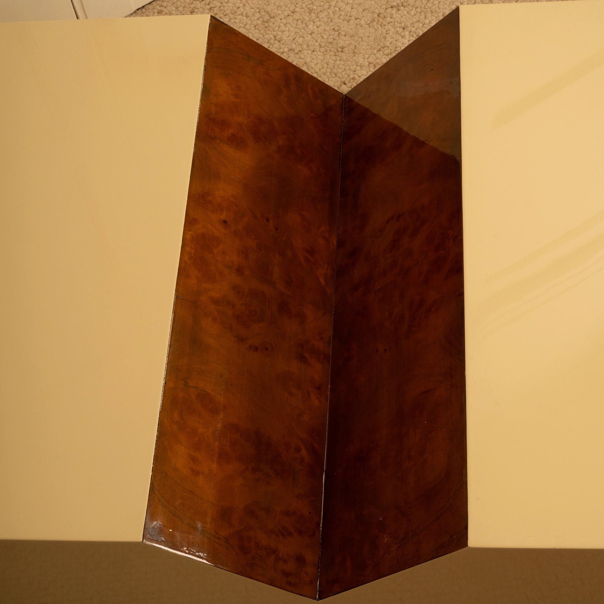 Coffee Table / Magazine Rack Coffee Tables