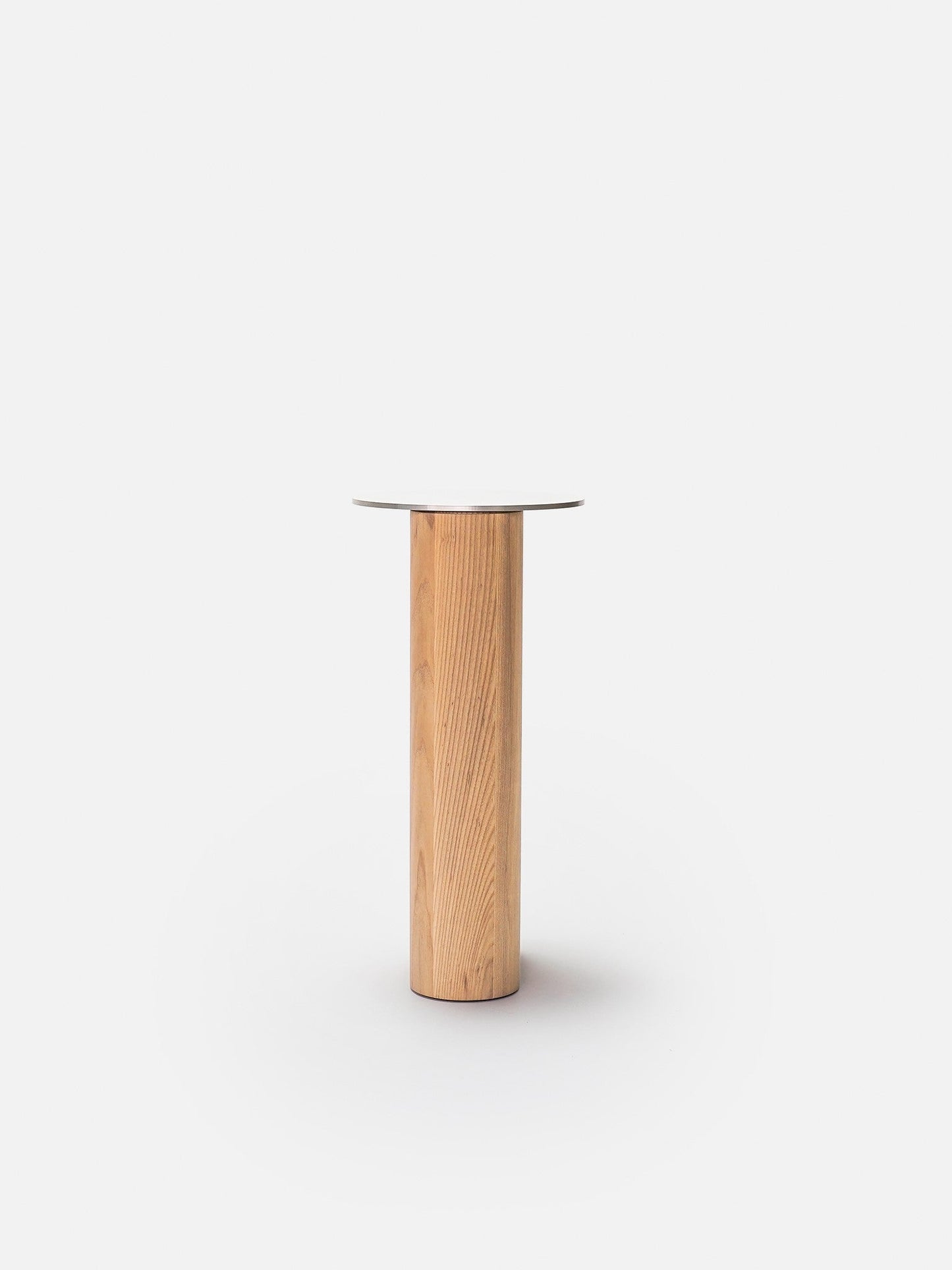 Colossal I Drinks Table End Tables