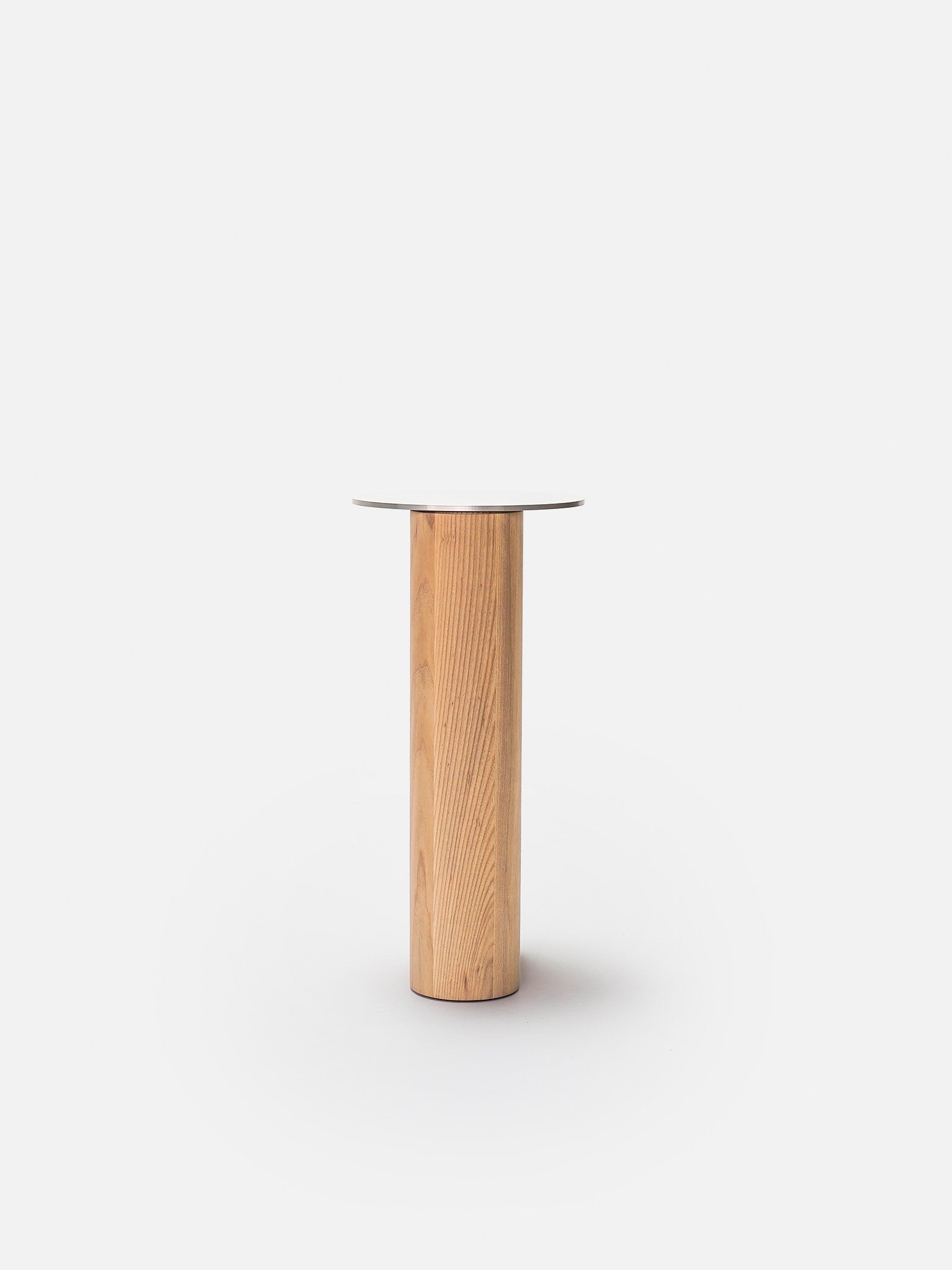 Colossal I Drinks Table End Tables
