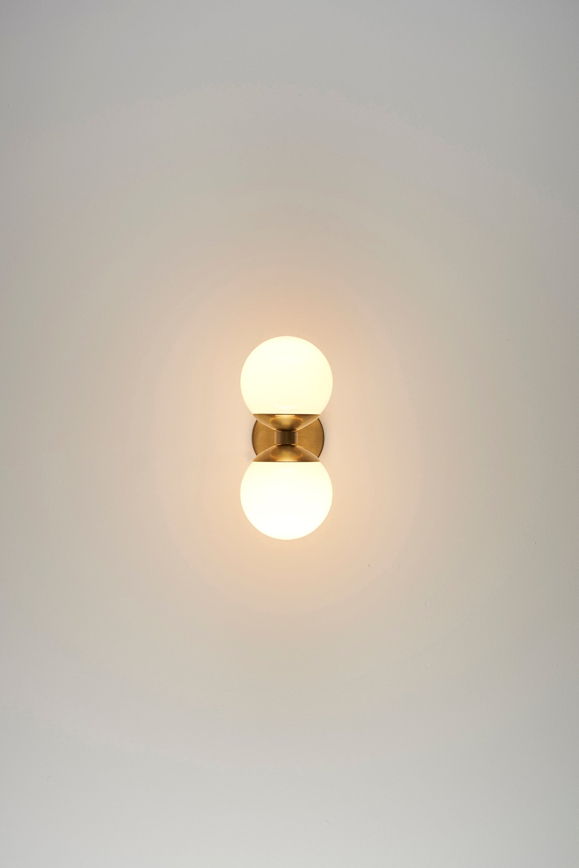 Compact Wall Light 02 Sconces