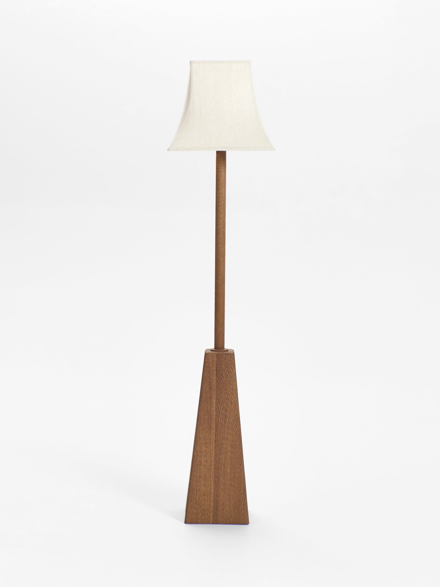 Coquete Floor Light in Oak Wood Floor Lamps