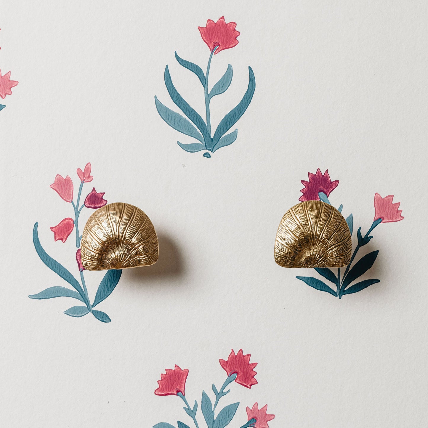 Cove Knob by Hastshilp Hardware