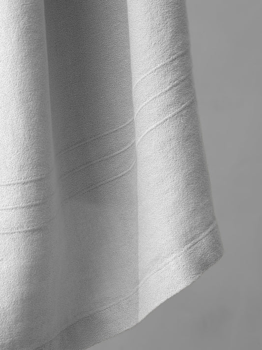 Crel Bath Towel in Bianco by Society Limonta