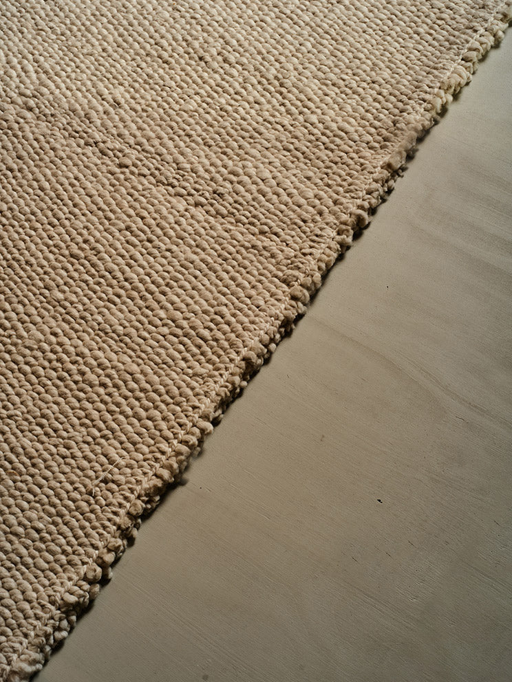 Crudo Rug in Soga Texture - Carded Wool Rugs