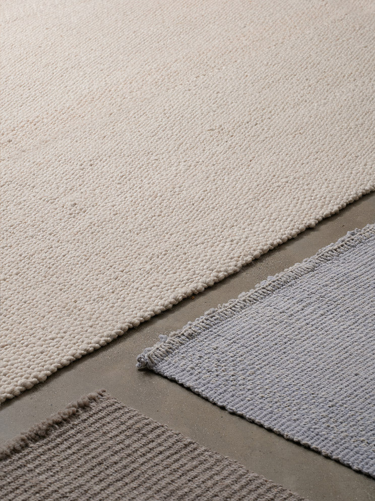 Crudo Rug in Soga Texture - Carded Wool Rugs