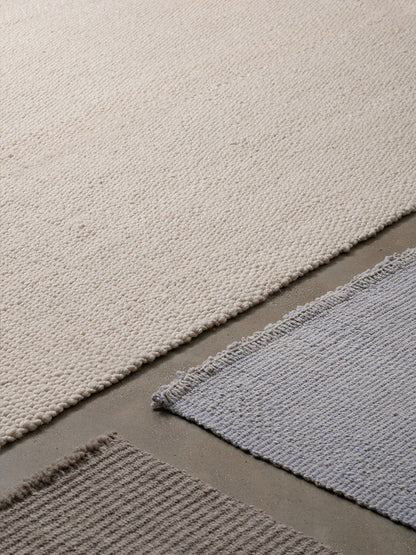 Crudo Rug in Soga Texture - Carded Wool Rugs