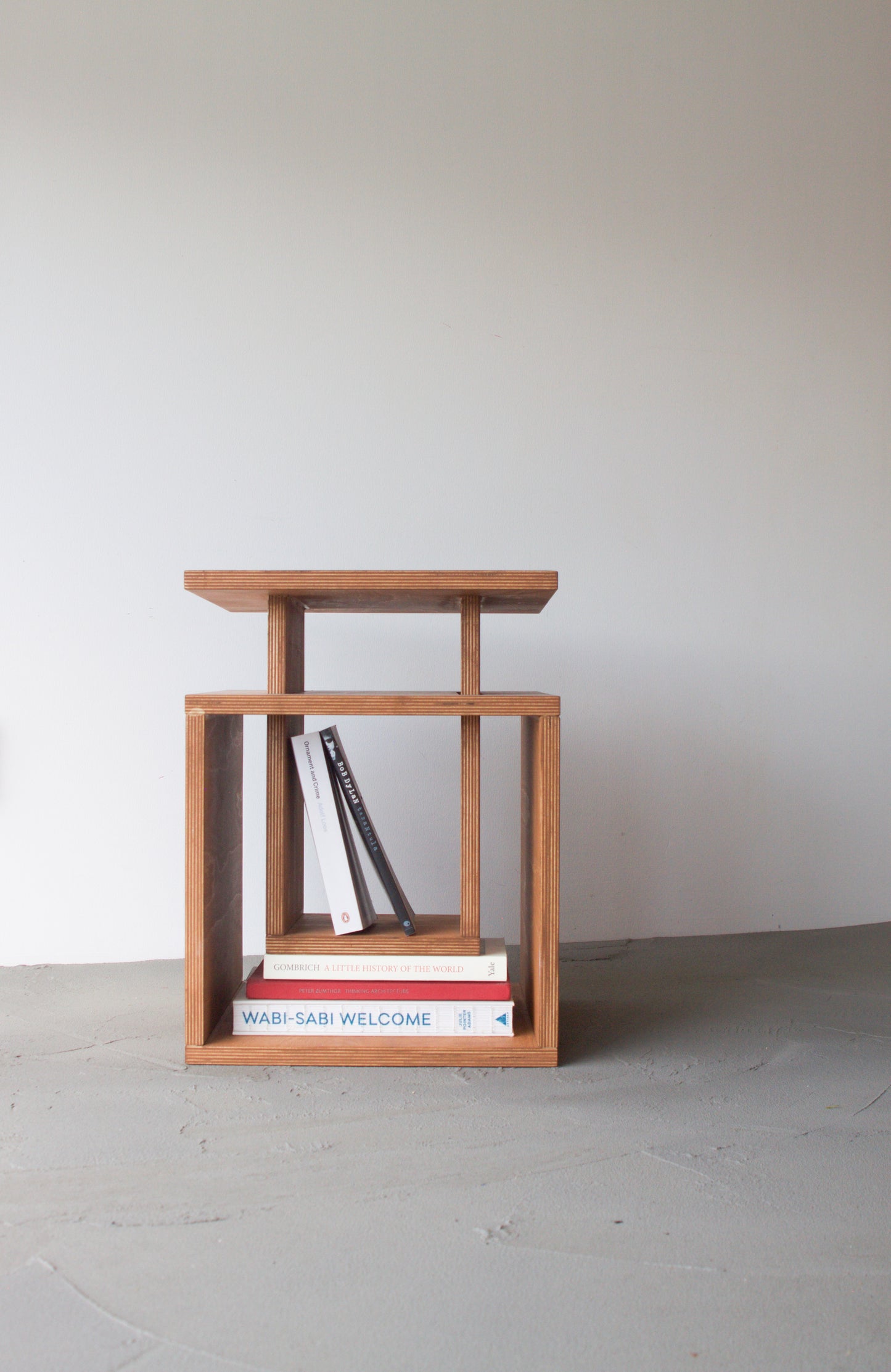 Cubo Side Table