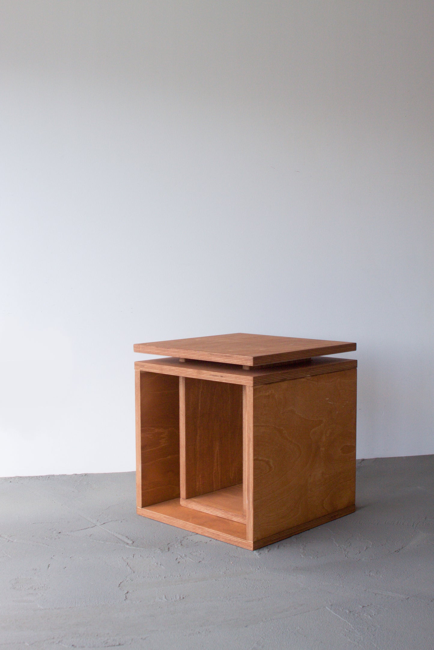 Cubo Side Table