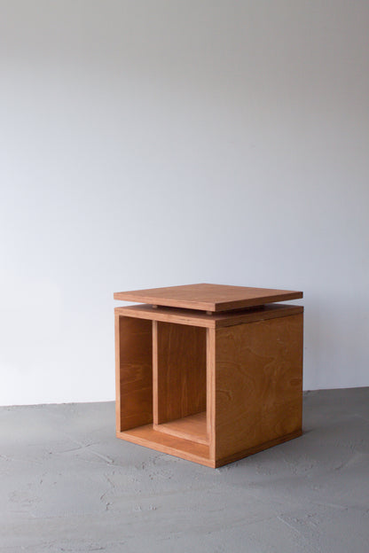 Cubo Side Table