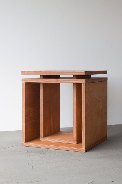 Cubo Side Table