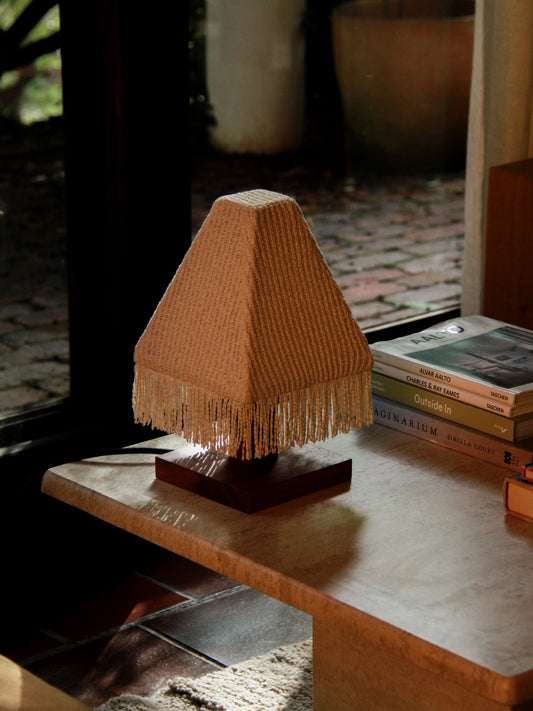 Cubozoa Table Lamp Table Lamps