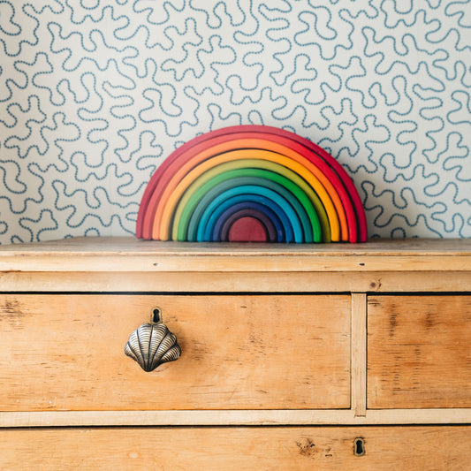 Curved Shell Knob Hardware