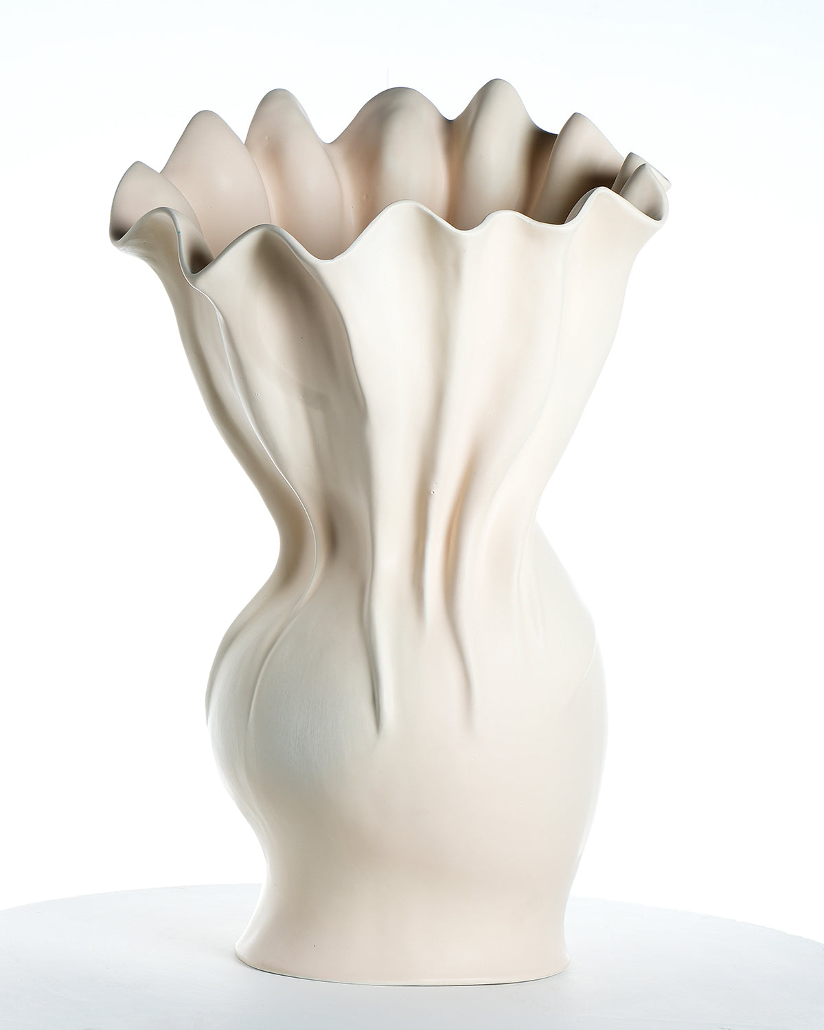 Donne in Movimento Vase - Matte Light Pink, 2023