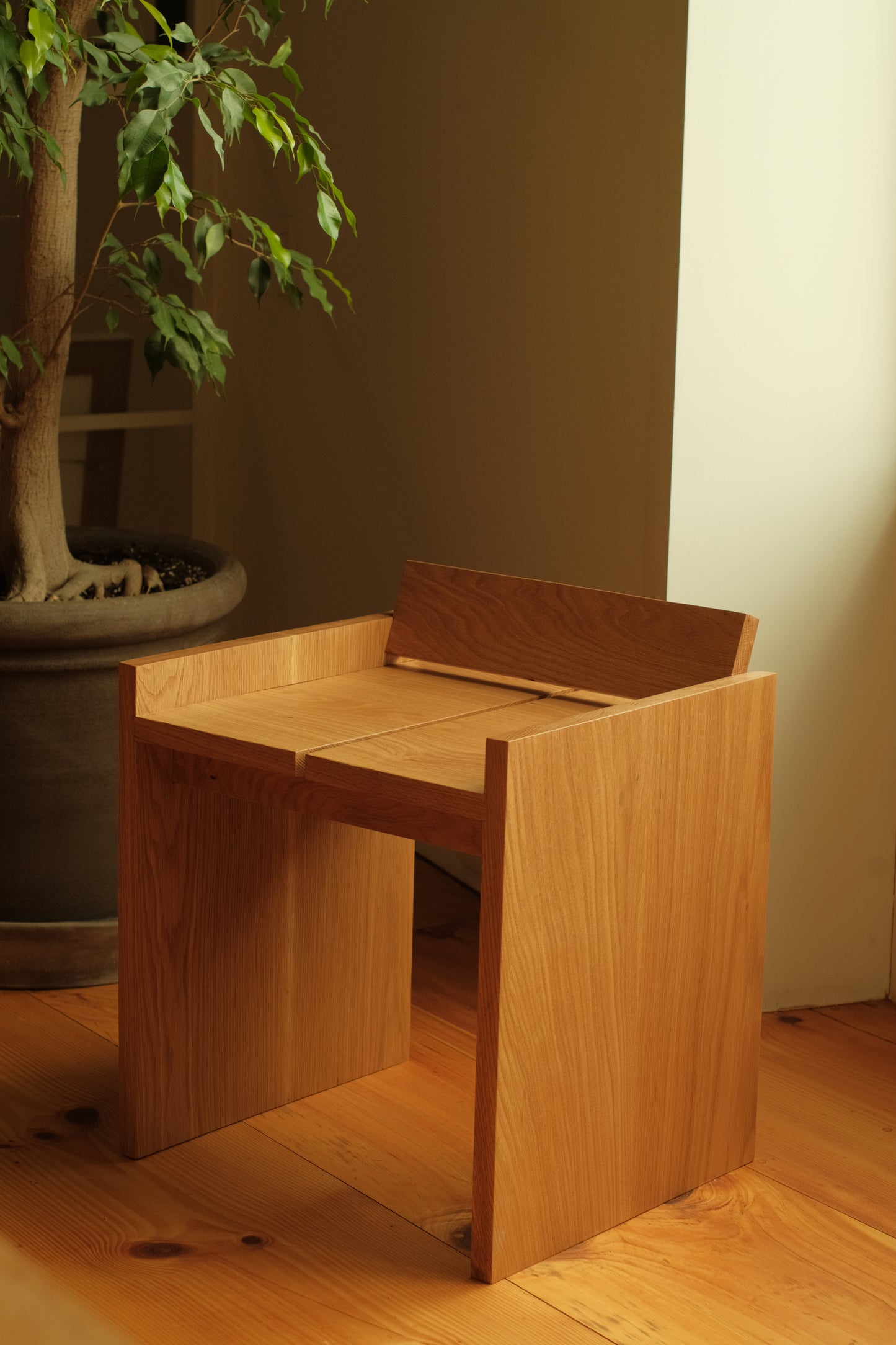 148 Chair by Pour Mon Pere