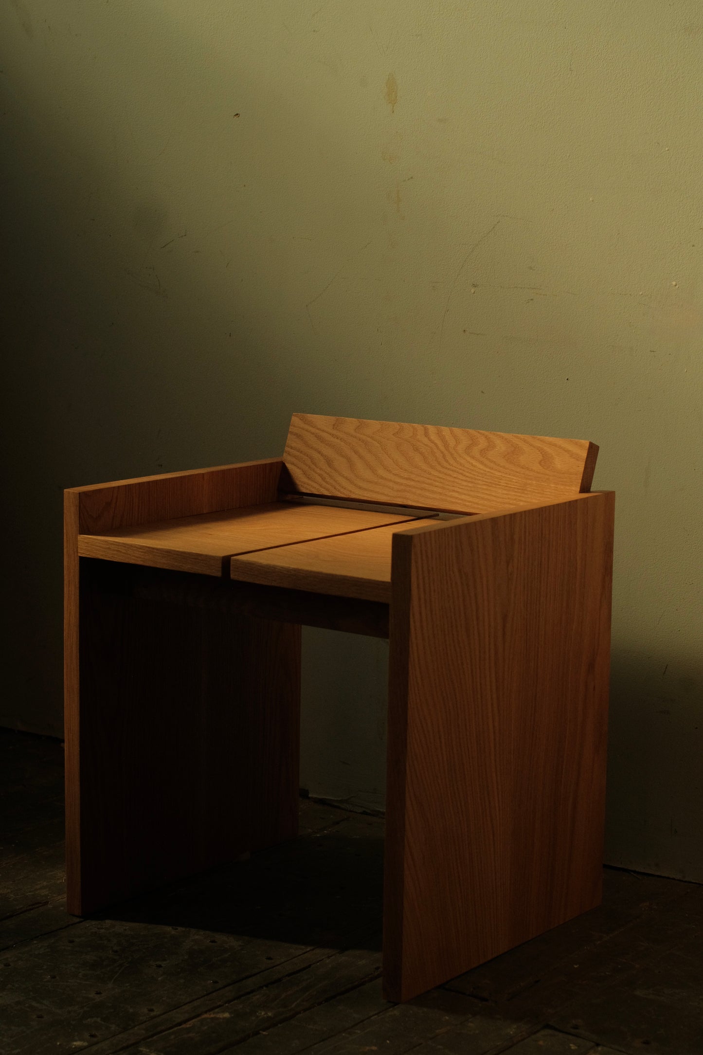148 Chair by Pour Mon Pere