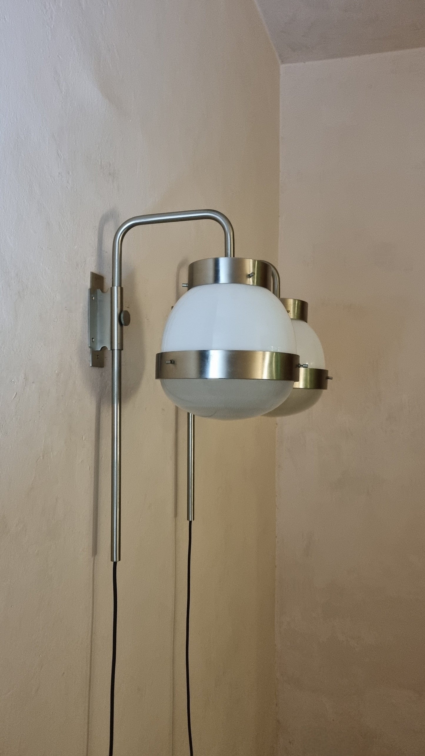 Delta Large Wall Sconces Designed by Sergio Mazza for Artemide, Italy 1960 Sconces