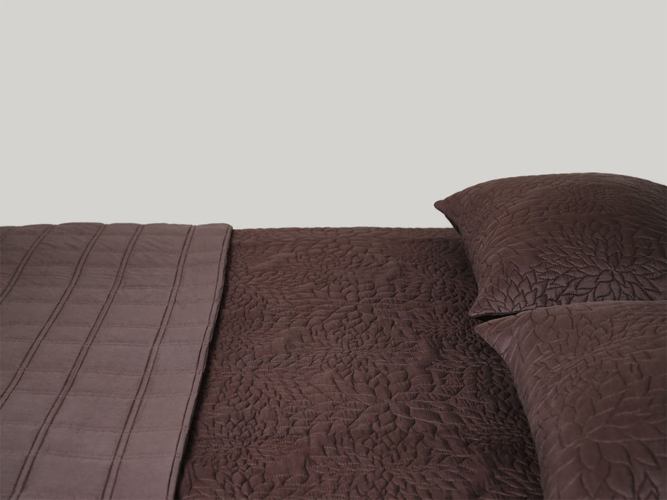 Dhara Tuberous Pillowcase by Studio Ford Pillows